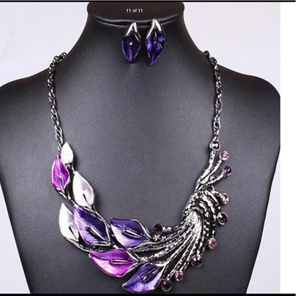 New Beautiful Statement Necklace & Earrings Set - Picture 7 of 8